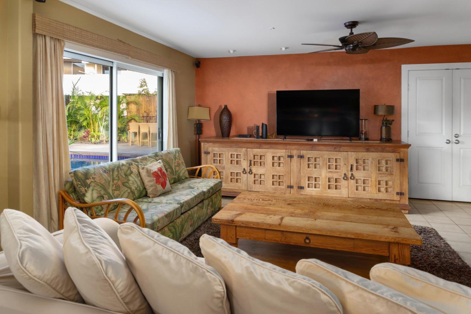 Plumeria Suite, 2-Bedrooms, Sleeps 6, Pool & Bbq, Pre-Renovation Summer Sale 키헤이 외부 사진